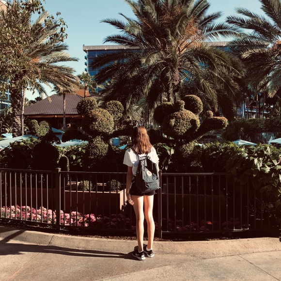 Meet your Posher, Kate - Picture 1 of 1